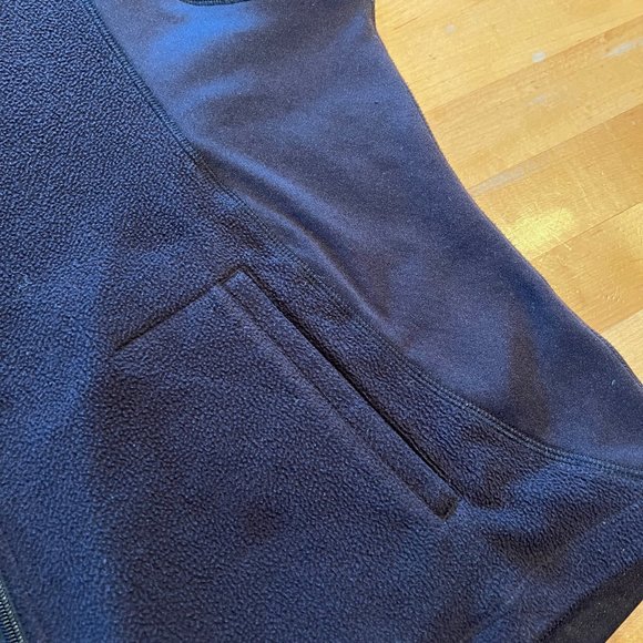 Reebok Women's Black Fleece Vest Size XL - Picture 7 of 9